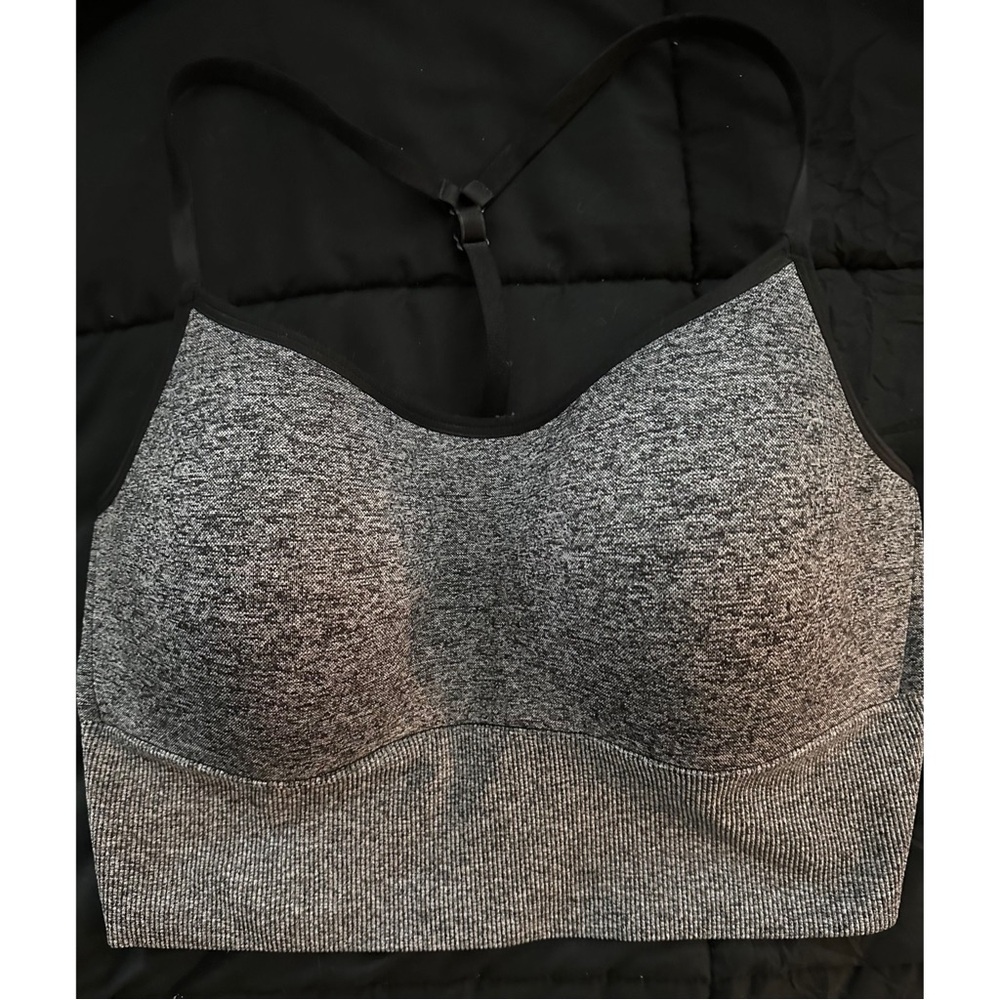 Victoria’s Secret PINK sports bra